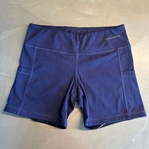 IAB workout short, size M, navy